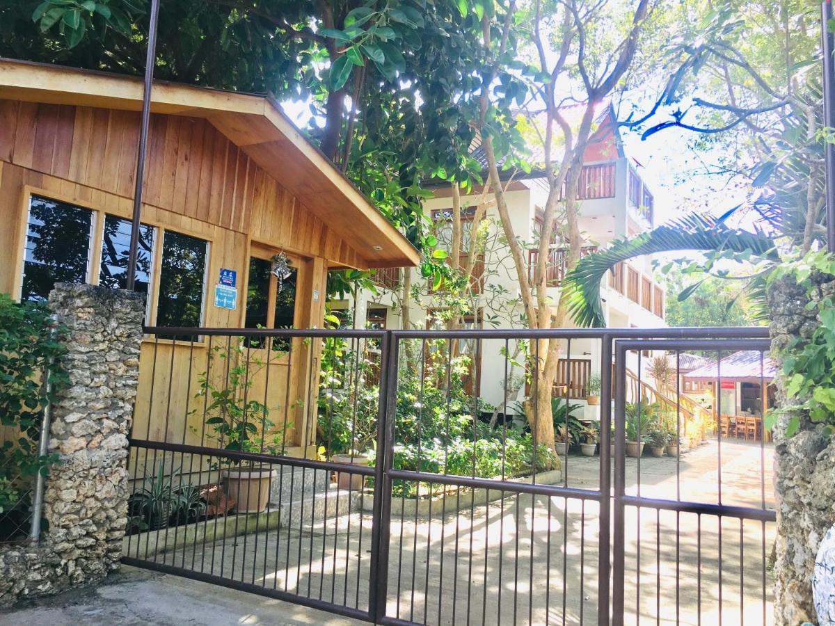 Pahiluna Guesthouse Panglao Exterior photo